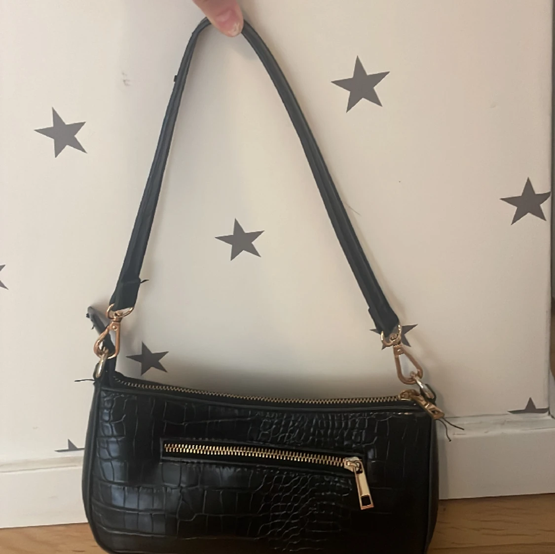 Svart väska  - 90