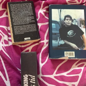 3 Stephen king böcker 📕 - 1. Jurtjyrkogården 2. Sömnlös  3. Pestens tid
