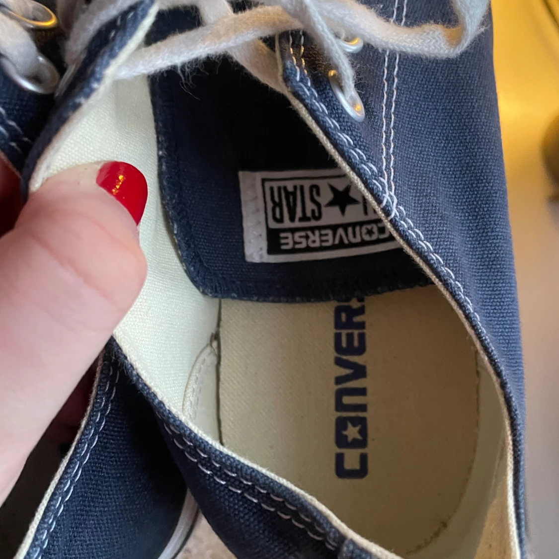 Låga blå converse - 90