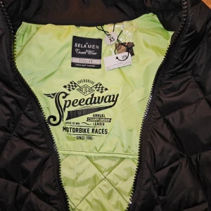 Jacka Sela-men Speedway oanvänd xs - Sela-men Jacka Speedway i storlek xs, oanvänd