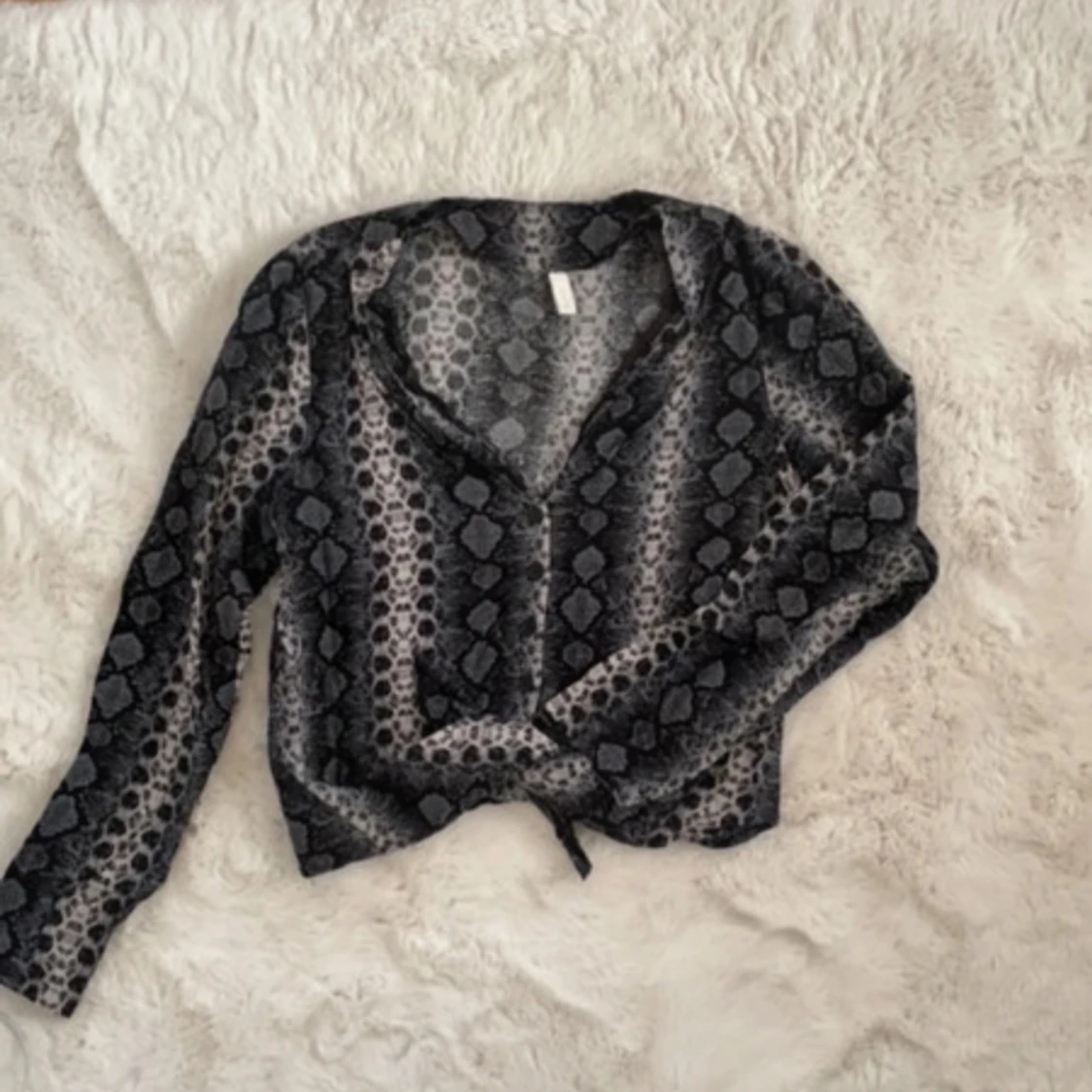 Gullig magtröja  - 90