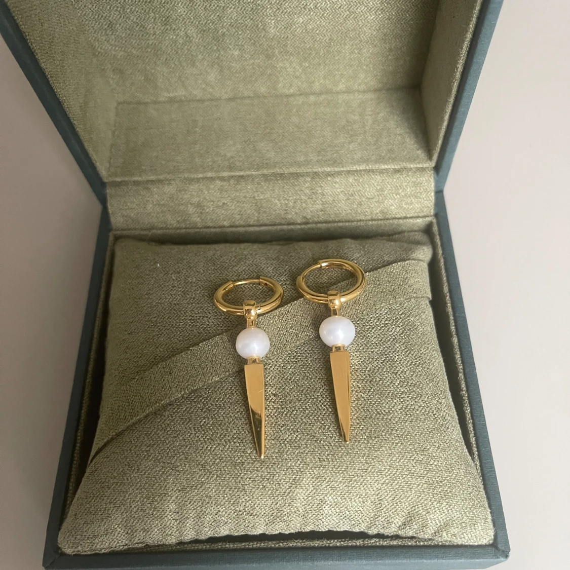 Maria Nilsdotter örhängen