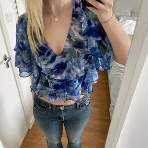 Zara Blus - Helt ny blus från zara från 2023, prislappen sitter kvar 🌟