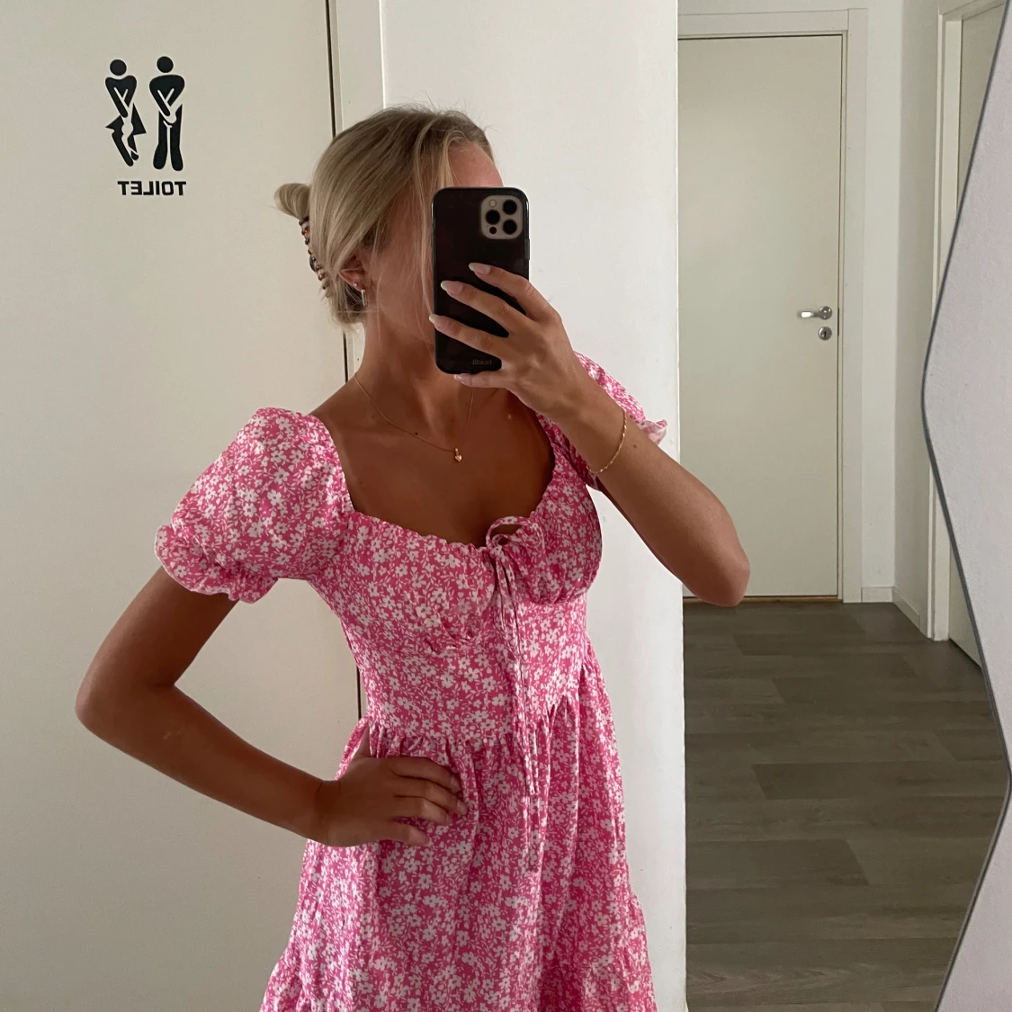 Rosa somrig klänning - 91