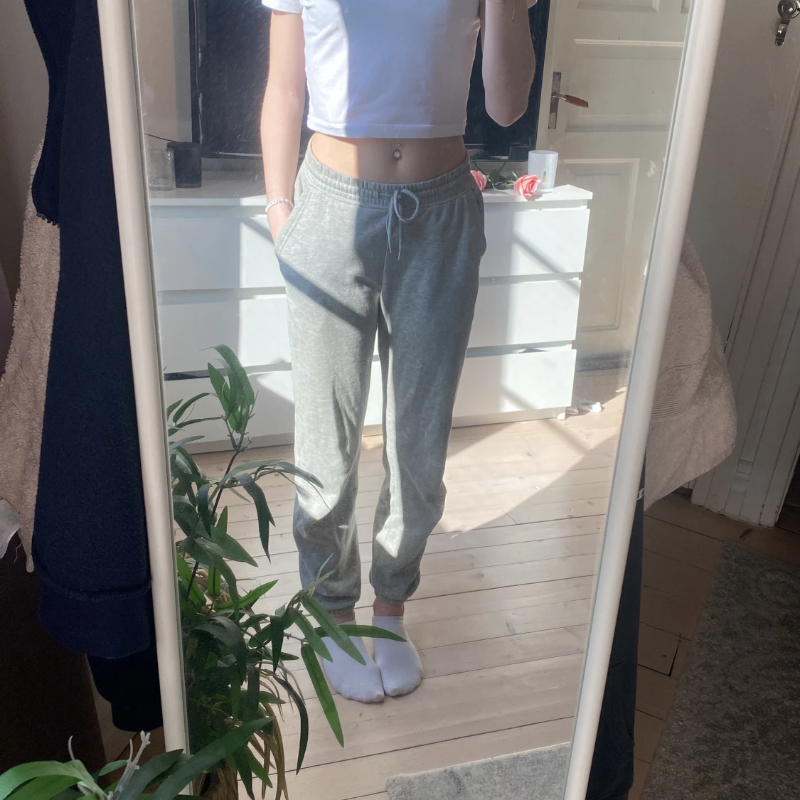 Gråa mjukisbyxor🩶