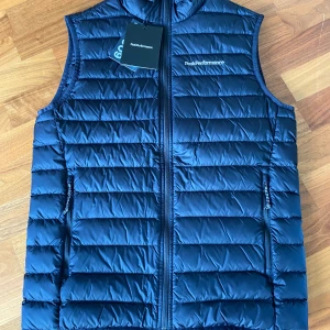 Ny svart väst - Ny med prislappar kvar