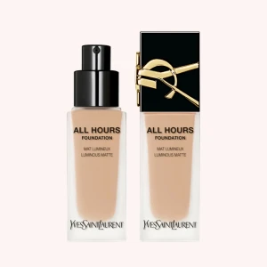 YSL foundation  - Säljer min YSL fondation som jag köpt för 800kr. Den är i färgen mn9 och andvänd endast en gång.