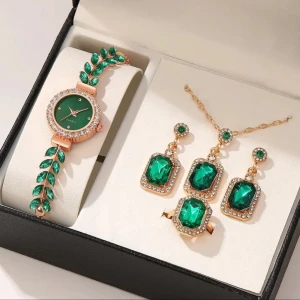 Beautiful Watch And Jewellery Gift Set - Very beautiful green stone watch set 