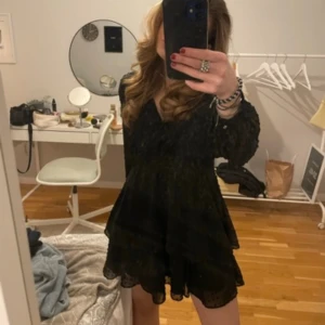 Klänning - Superfin klänning som ej kommer till användning, passar både Xs, S💕💕jättefint skick