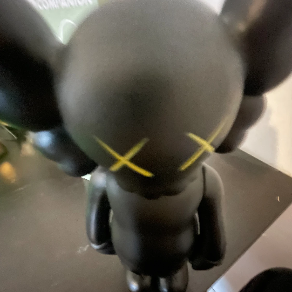 Kaws figur  - 91