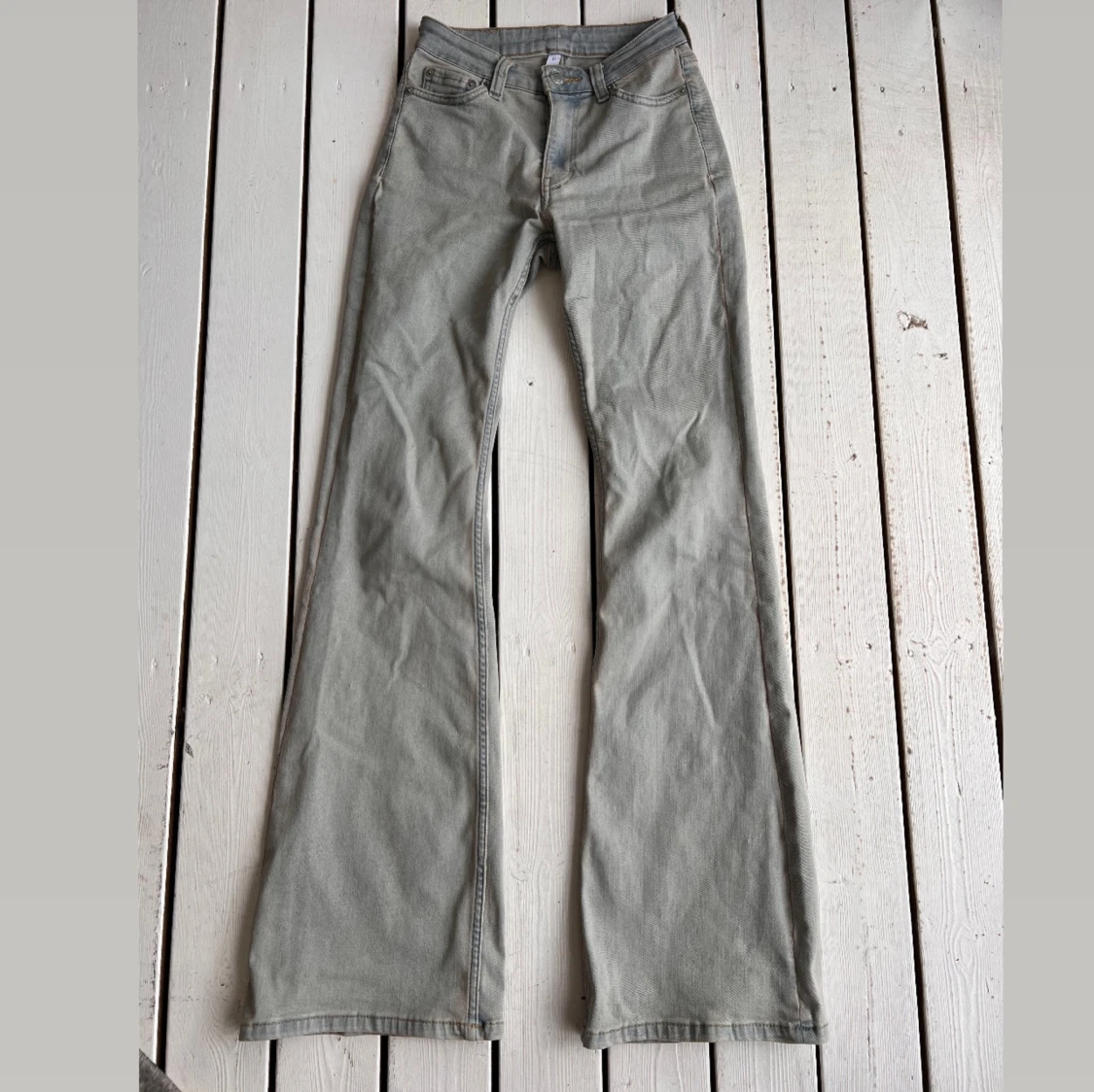 Flame low flared jeans