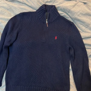 Ralph louren tröja - Fin Ralph louren tröja utan några defekter eller liknande perfekt skick.