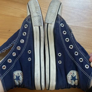 Concerse - Säljer billigt då de ej används längre!!💕