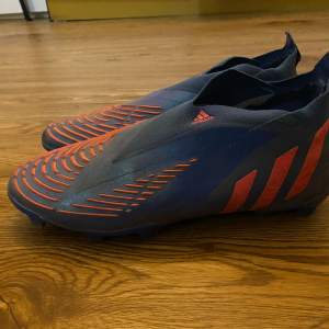 Adidas predator edge 3 laceless football boots Fairly worn