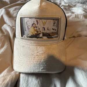 Maggiore keps - Som ny, box kvar Nypris 800kr