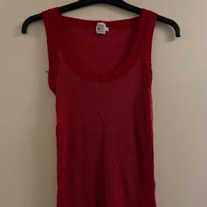 Saint tropez linne - Snygg lång topp från Saint Tropez, hitta på second hand. Använd 2 gånger