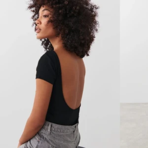 Soft touch low back top  - Soft touch low back top från Gina tricot. Storlek Xxs, fint skick nästa oanvänd. Nypris 199 kr 🌸