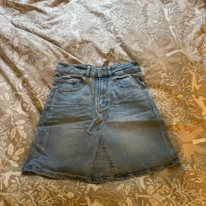 Jeanskjol  - Jeanskjol🩵