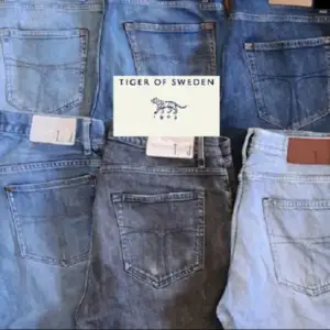 Säljer 6 stycken tvärfeta jeans från Tiger of Sweden, perfekta inför vår/sommar🏡  Byxorna är av olika modeller och storlekar så kolla vår profil för info om varje byxa⭐️ Säljes separat eller i paketdeals 