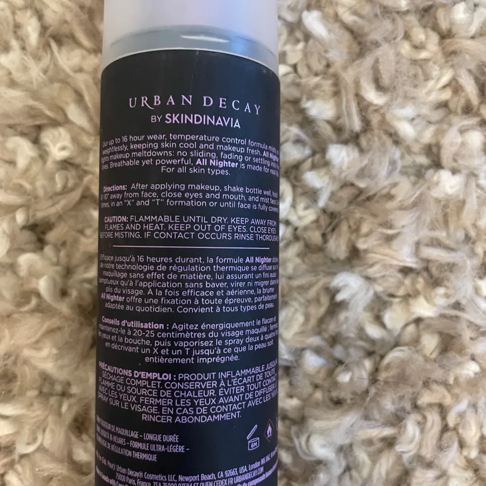 Urban decay setting spray inte mycket använd  Nypris: ca 320. Skönhet.