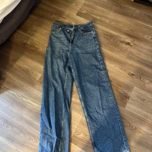 Jeans från H&M  - Stolek 36