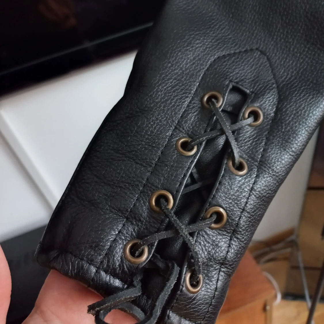 Vintage leather jacket  - 90