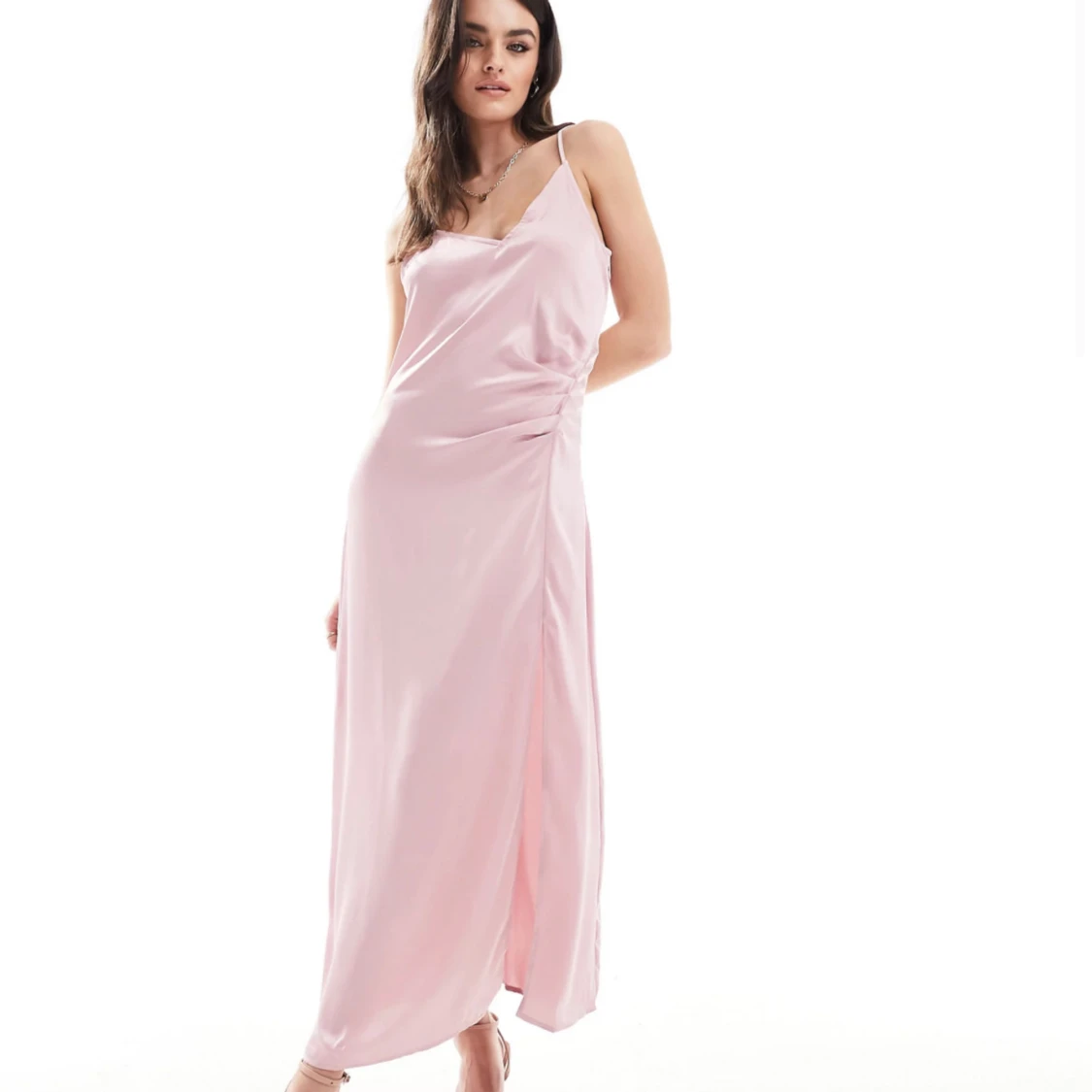 Rosa bal/brudklänning - 91