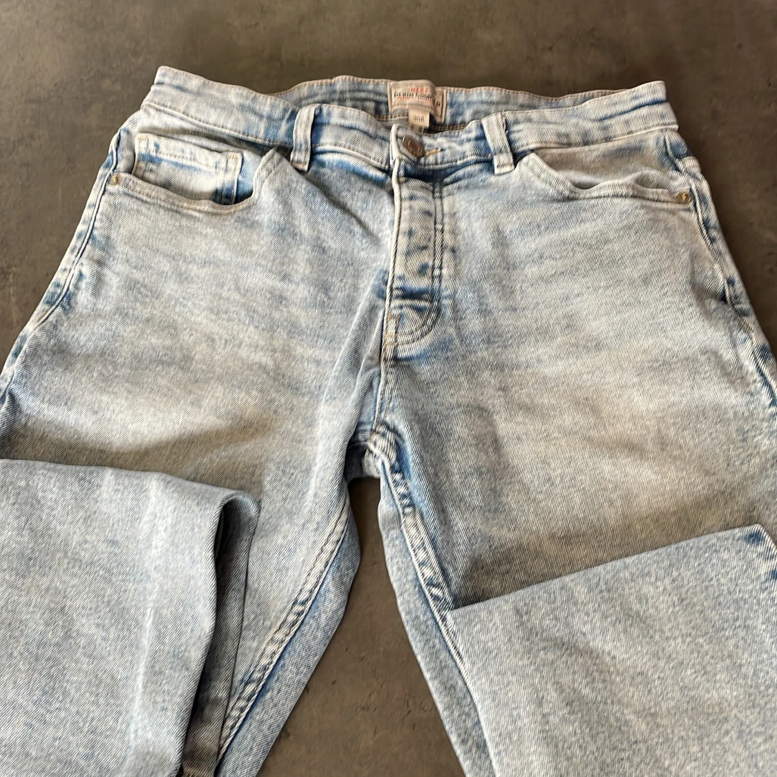 Ljusblåa jeans, regular taperfit - 93