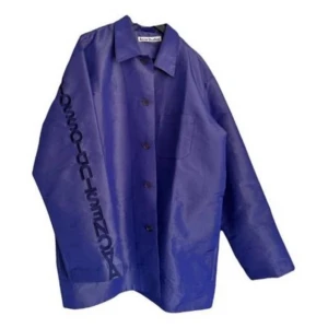 Acne studios jacka - Acne studios jacka. Storlek 48! Använd 1 gång. Som ny!   Nypris 6300 kr. 