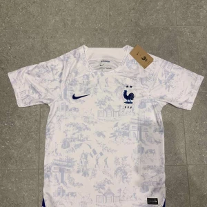 Frankrike tröja - Aldrig använd mycket bra skick