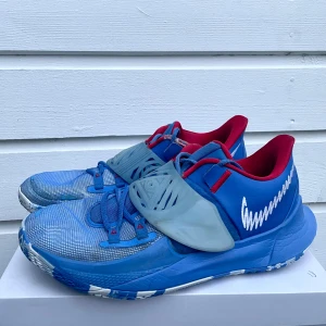 Basketskor - Basketskor från Nike, storlek 46. 