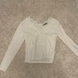 Tröja - Intimissimi liknande tröja, har aldrig andvänt🩷passar xxs-s