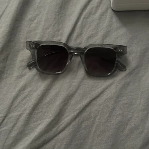 Chimi - Säljer ett par chimis i storlek large allt kommer med på andra bilden ser man att bågen är lite sne annars i nyskick