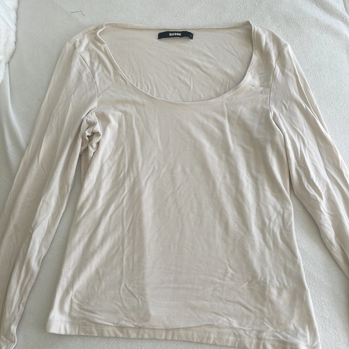 Tajt urringad tröja  - 91