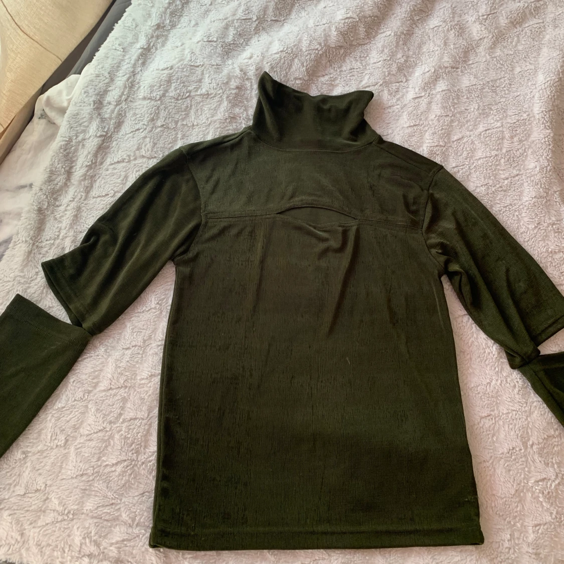 Militärgrön tröja