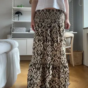 Så snygg kjol från zara!!💟