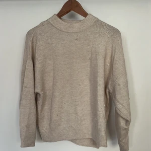 Stickad tröja  - Stickad tröja från H&M i storlek S