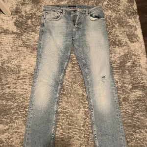 Nudie Jeans - Nudie Jeans Herr. Storlek 32/32  Skick 8/10, Hör av er i Dm om ni har några frågor🙌