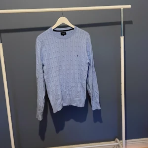  boomerang tröja  - Jag säljer nu min boomerang tröja som jag köpte på boomerang hemsida för 1000kr. Bra skick och pris kan diskuteras vid snabb affär.