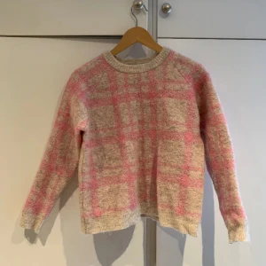 Carin Wester Tröja - Bra skick, använd fåtal gånger  Strl S Alpacka, Ull, Polyamid
