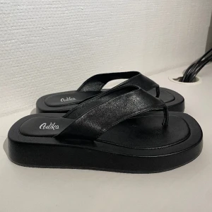 sandaler  - knappt använda🫶🏼