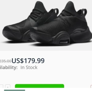 Nike superrep super rep svarta zoom air max sneakers träning street - Inte bara fantastiskt sköna skor, de är även Jättesnygga. Riktigt cool sula, skorna har grym dämpning men också look, verkligen "dressade" om man så önskar.  Size 36,5 = 23,5 cm Jag köpte de före rean, men som billigast cirka 2000k