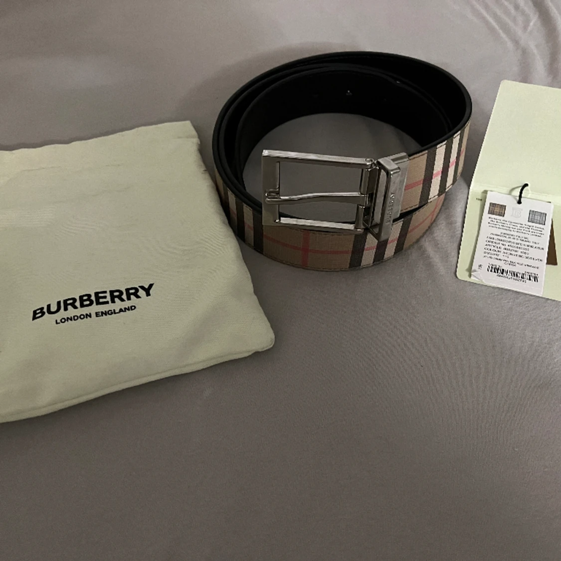 Burberry bälte äkta