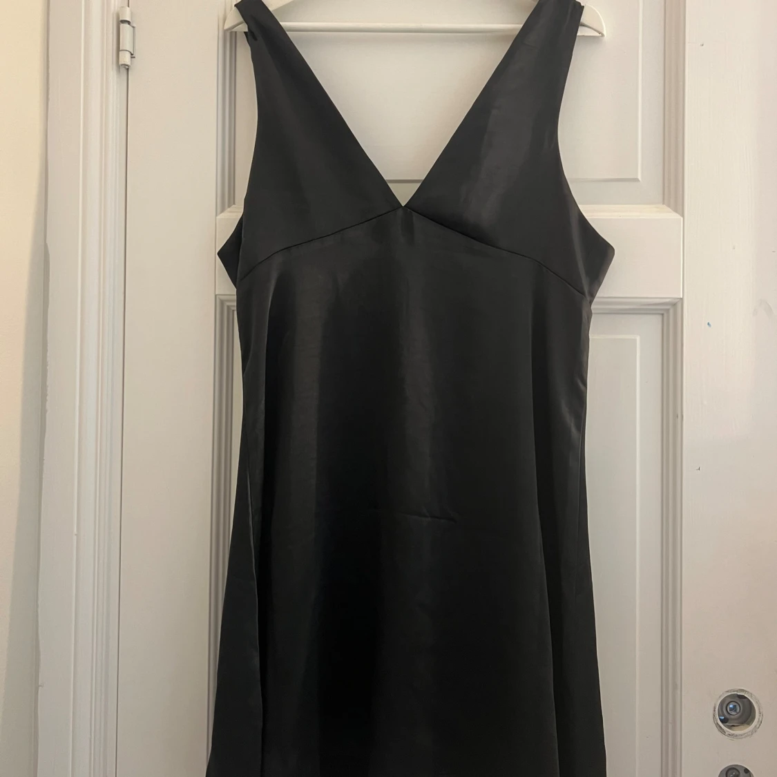 Satinklänning ifrån BikBok - 91