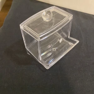 Topz behållare - Inget fel på den använder bara inte den längre den är i väldigt bra skick köpte för 50 spänn 