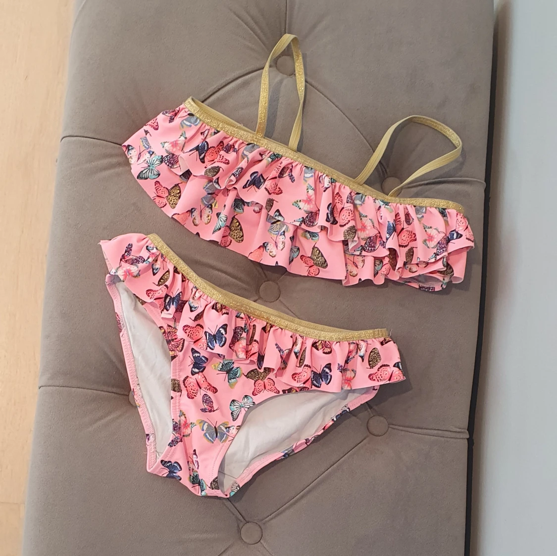 Färgglad bikini 134/140