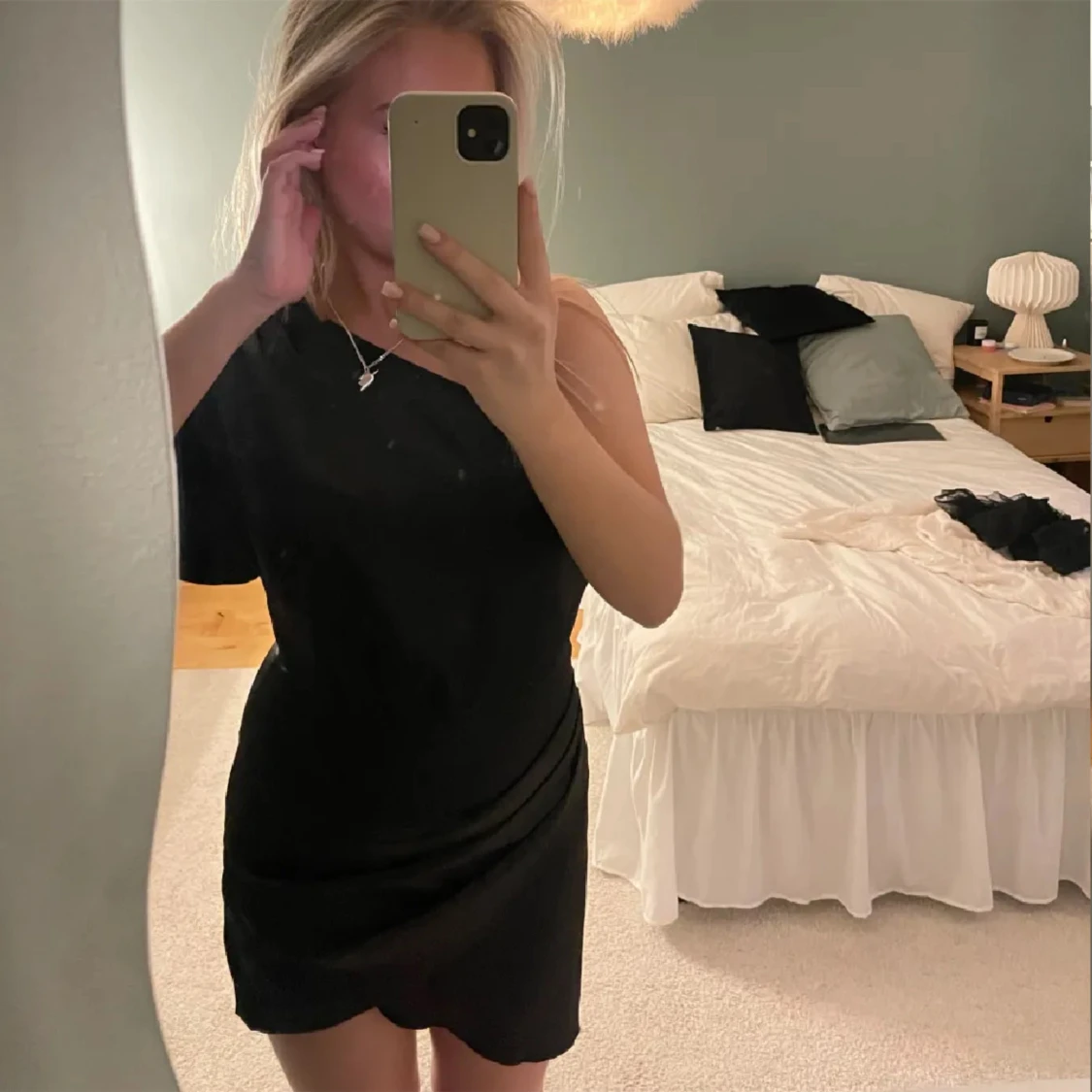 Svart klänning - 90