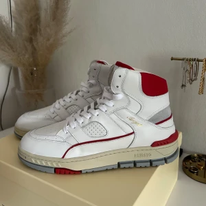 Axel Arigato Skor - Helt nya Axel arigato Skor, bara testade hemma