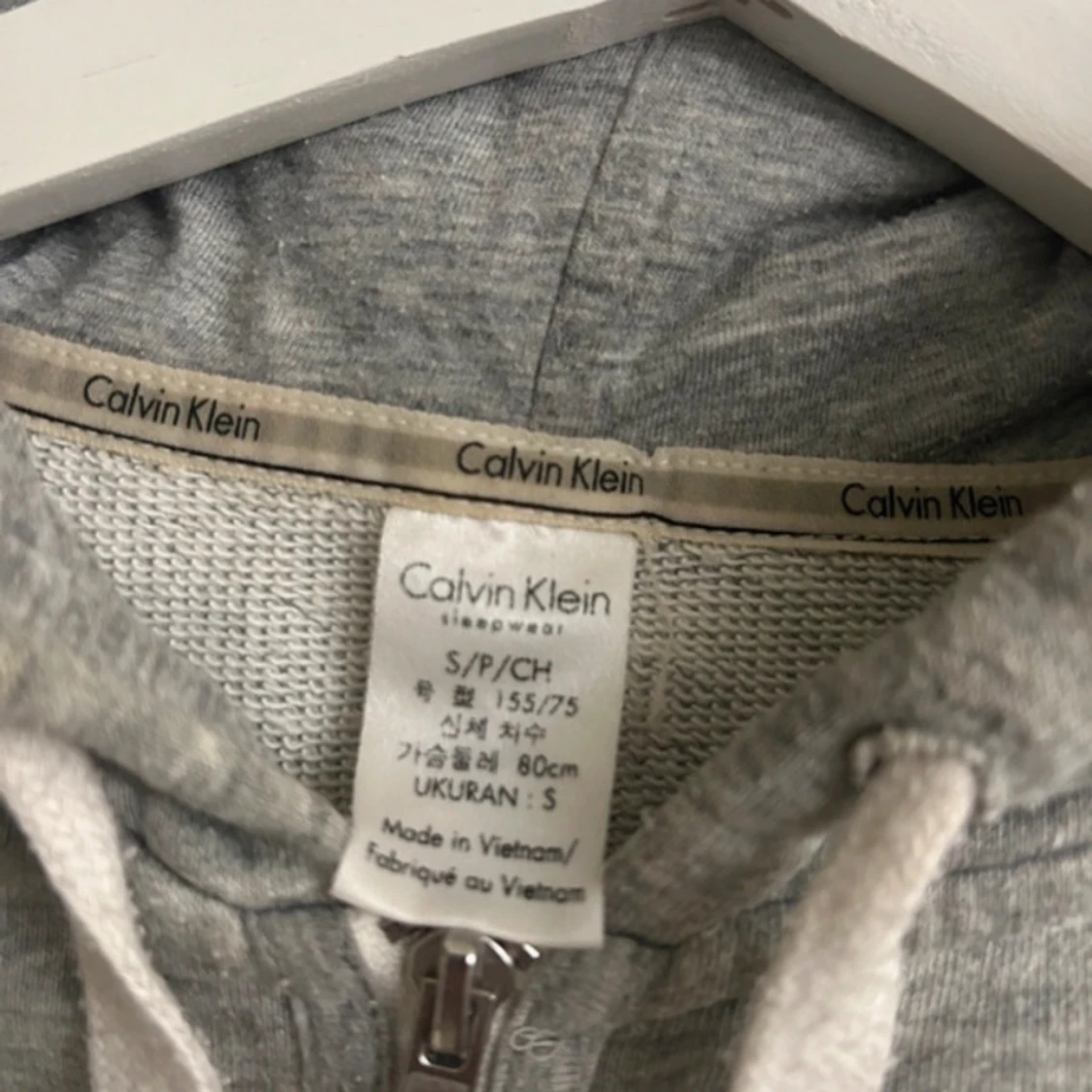 Calvin Klein kofta - 90