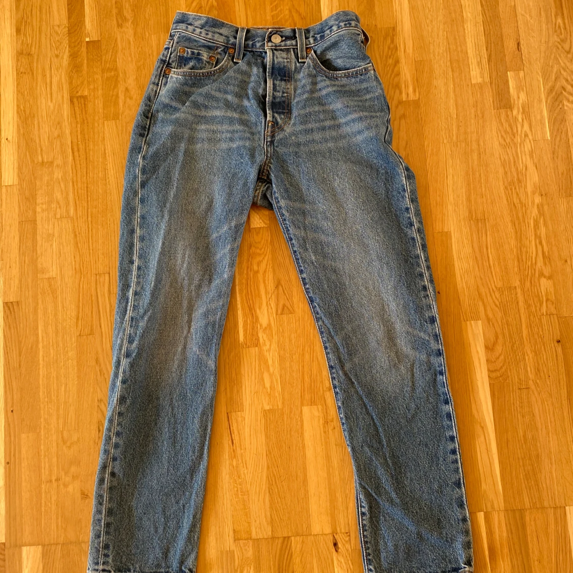 Levis jeans  - 90